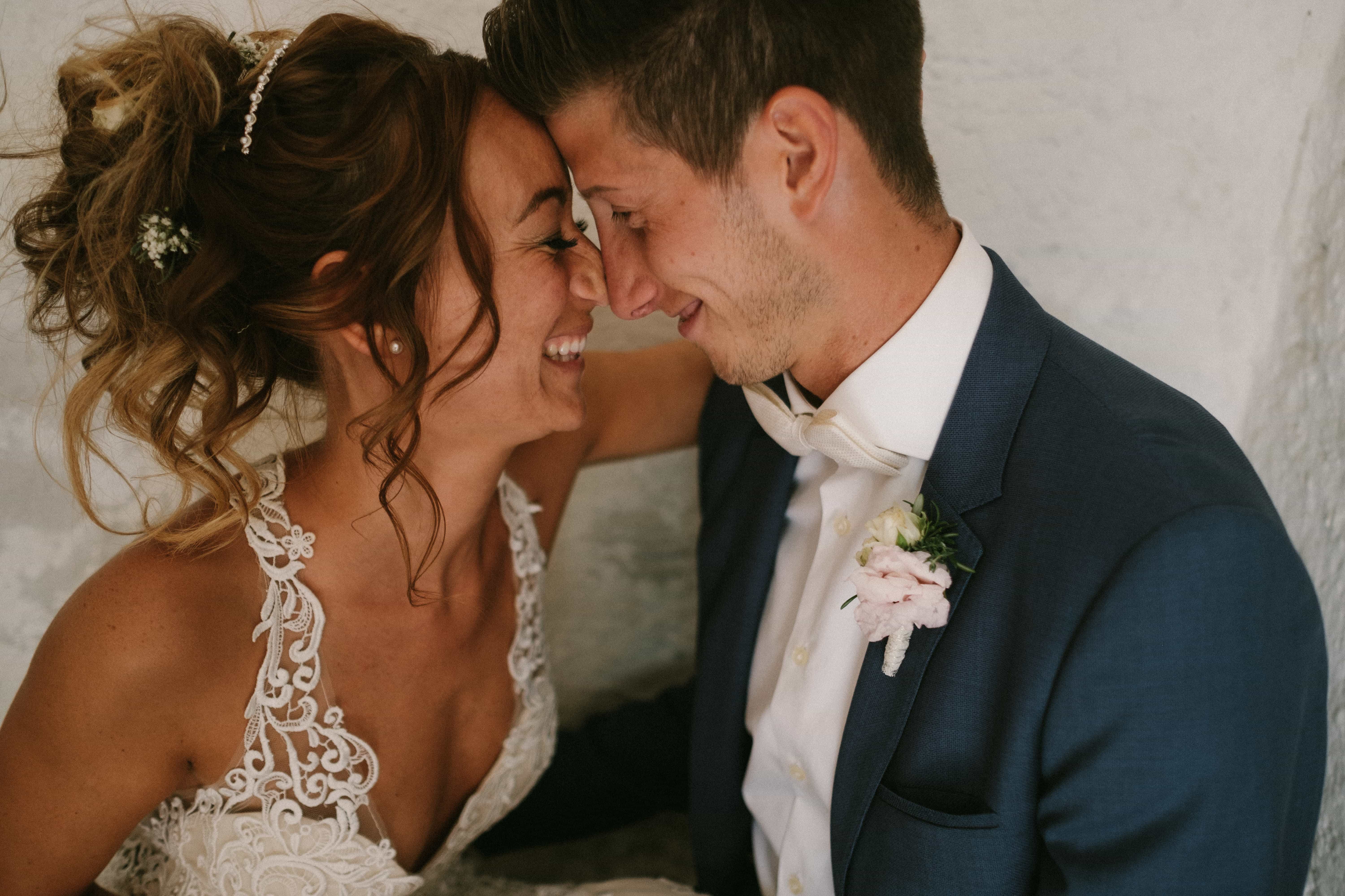 how to have an awesome wedding